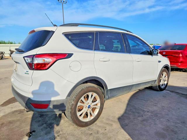 Продажа на аукционе авто 2018 Ford Escape, vin: 1FMCU0GD8JUD58835, номер лота: 59693236