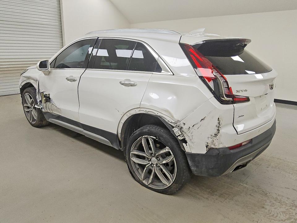 Продажа на аукционе авто 2020 Cadillac Xt4, vin: 1GYFZDR45LF105142, номер лота: 61250316