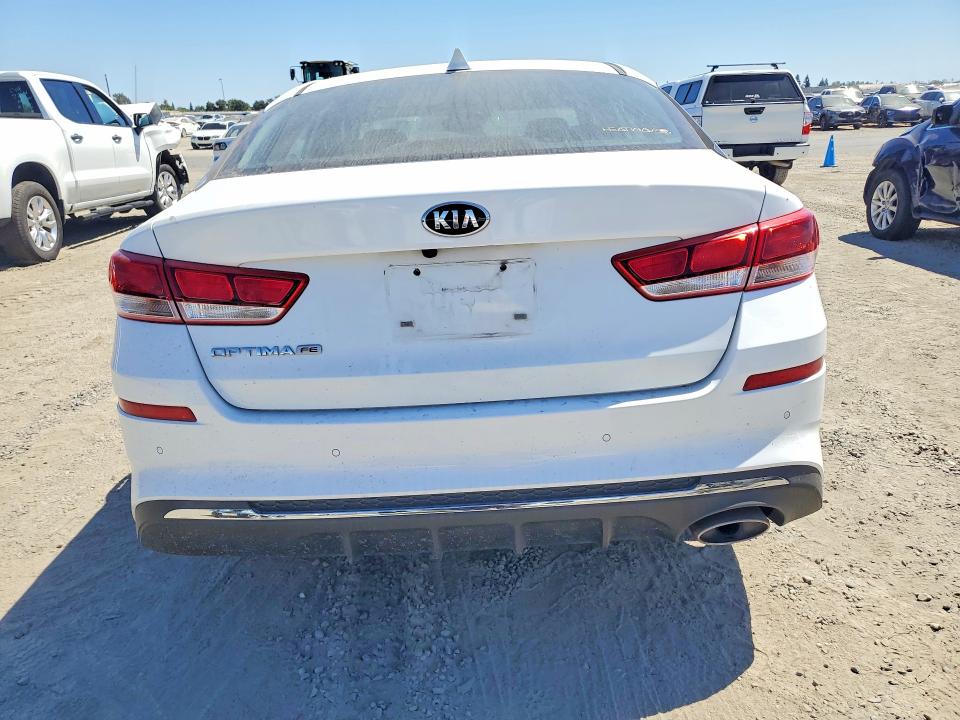 63211916 :رقم المزاد ، 5XXGT4L31LG393710 vin ، 2020 Kia Optima مزاد بيع