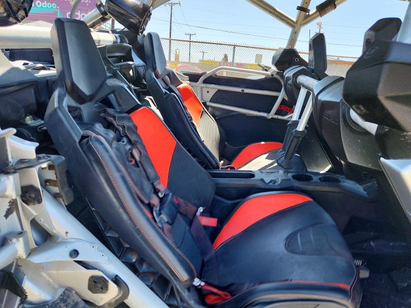 2020 Can-am Maverick X3 მანქანა იყიდება აუქციონზე, vin: 3JBVNAV21LK001679, აუქციონის ნომერი: 63240526