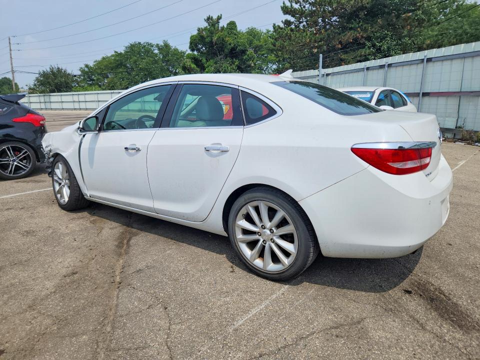 61756516 :رقم المزاد ، 1G4PR5SK2E4117624 vin ، 2014 Buick Verano مزاد بيع