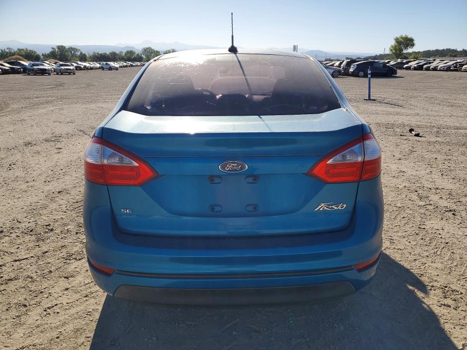 62625436 :رقم المزاد ، 3FADP4BJ4FM225379 vin ، 2015 Ford Fiesta مزاد بيع