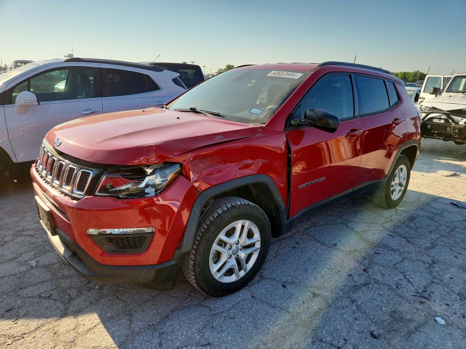 60653686 :رقم المزاد ، 3C4NJDAB3JT455181 vin ، 2018 Jeep Compass مزاد بيع
