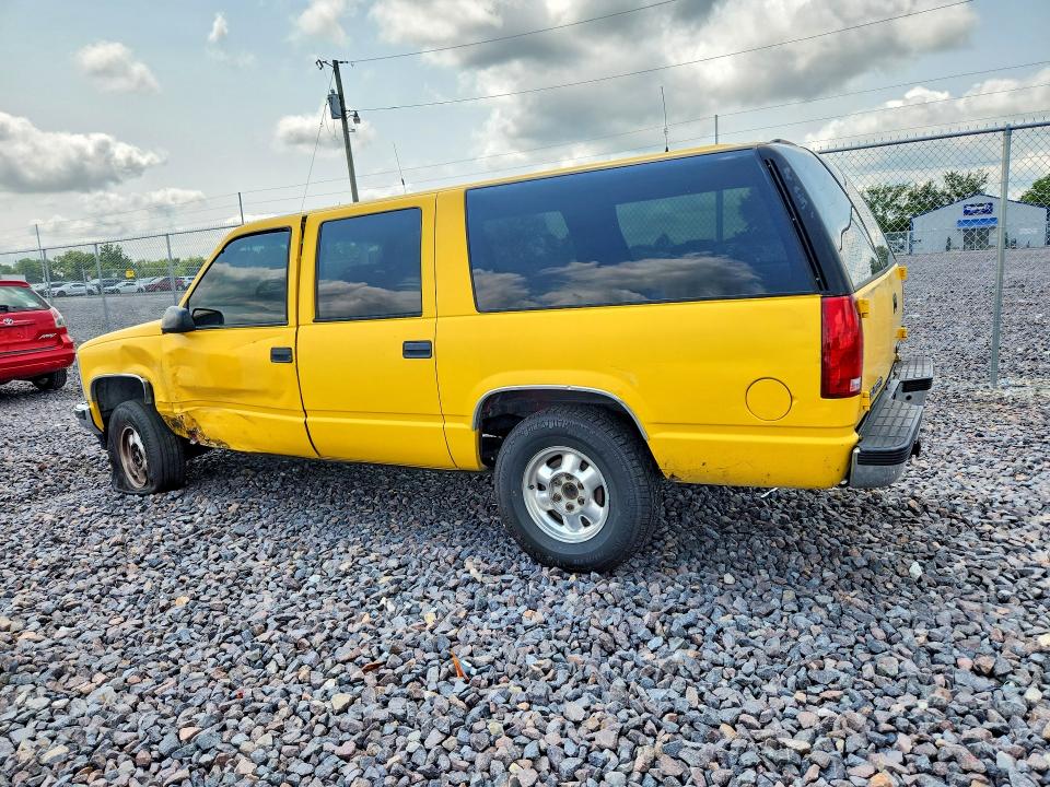 62630616 :رقم المزاد ، 3GKFK16RXVG520021 vin ، 1997 Gmc Suburban مزاد بيع