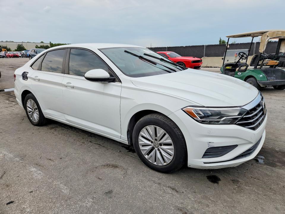 61594516 :رقم المزاد ، 3VWCB7BU4KM236907 vin ، 2019 Volkswagen Jetta مزاد بيع