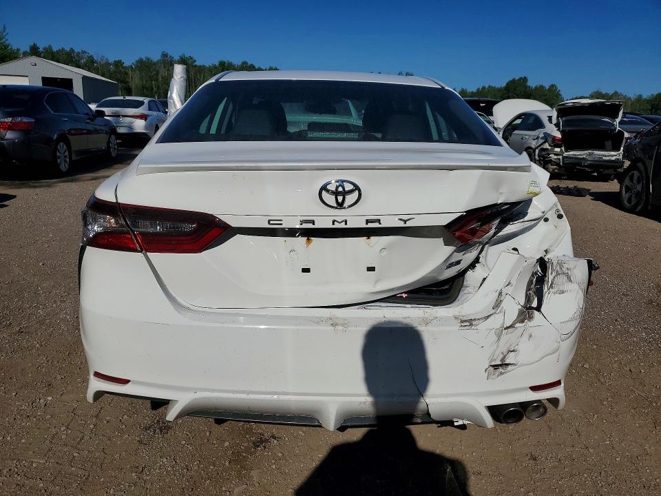 2022 Toyota Camry მანქანა იყიდება აუქციონზე, vin: 4T1G11AK3NU061825, აუქციონის ნომერი: 62663056