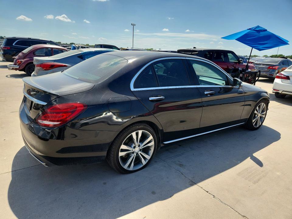 2015 Mercedes-benz C მანქანა იყიდება აუქციონზე, vin: 55SWF4JB4FU068097, აუქციონის ნომერი: 59340796