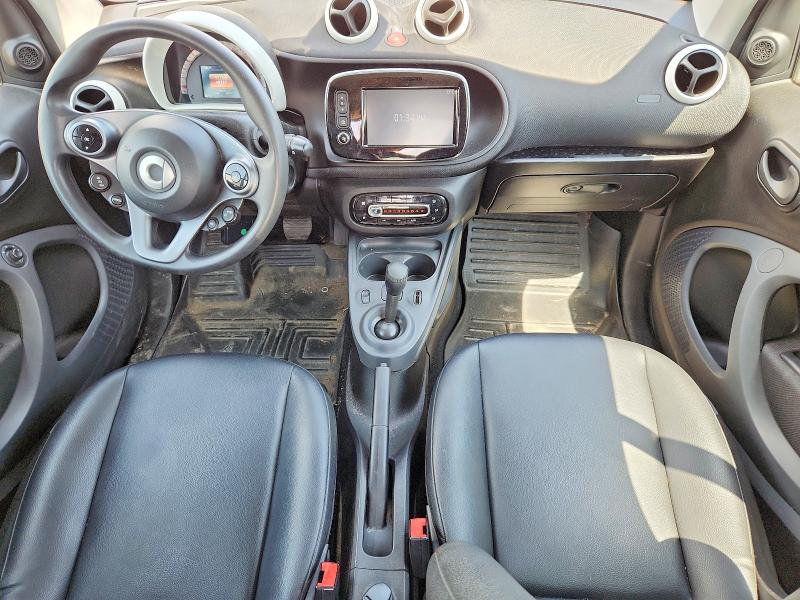 Продажа на аукционе авто 2016 Smart Fortwo, vin: WMEFJ5DA9GK153905, номер лота: 85978445