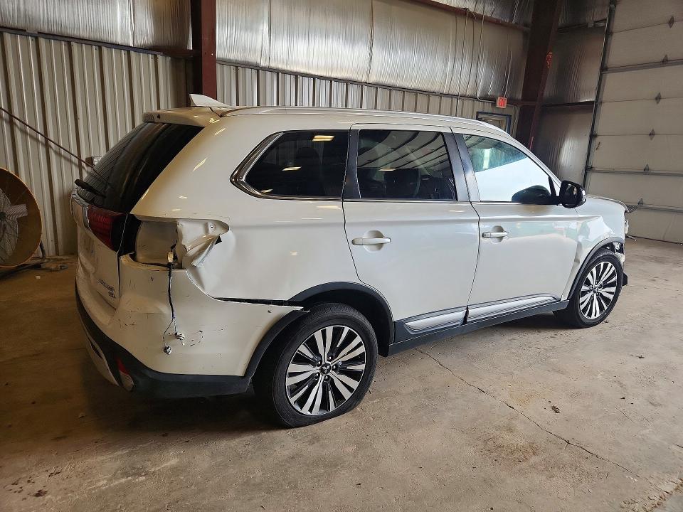 Продажа на аукционе авто 2019 Mitsubishi Outlander, vin: JA4AZ3A37KZ036300, номер лота: 60622246