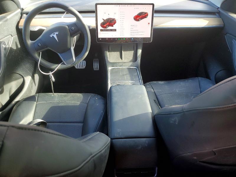 61781496 :رقم المزاد ، 7SAYGDEF4NF336622 vin ، 2022 Tesla Model Y مزاد بيع