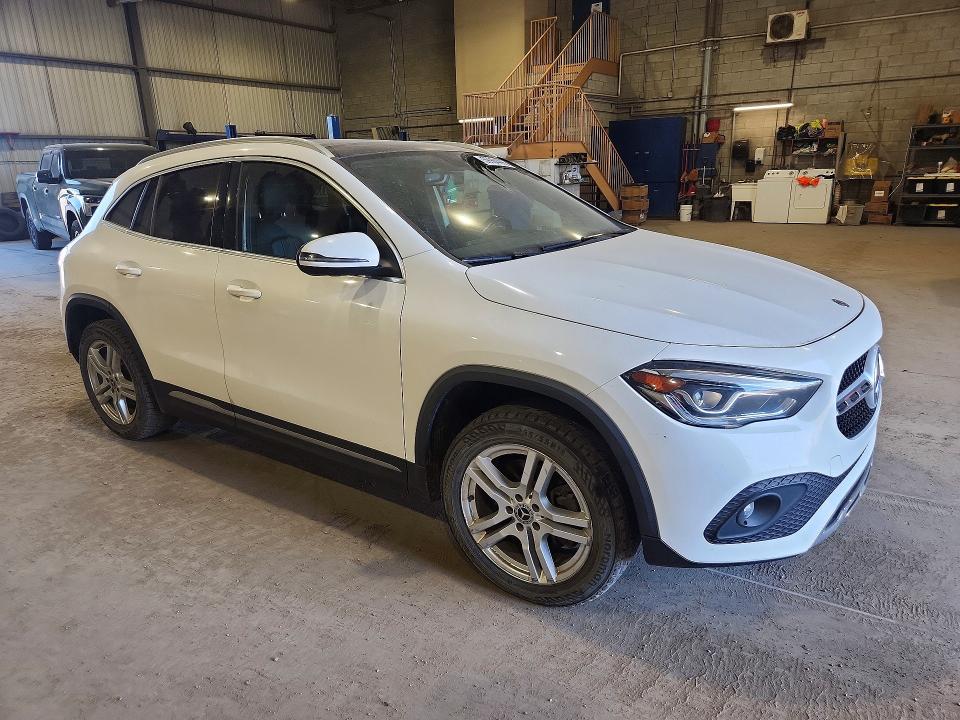 59984496 :رقم المزاد ، W1N4N4HB7MJ141947 vin ، 2021 Mercedes-benz Gla مزاد بيع