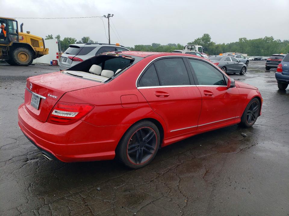 Продажа на аукционе авто 2012 Mercedes-benz C, vin: WDDGF8BBXCR208581, номер лота: 60279026