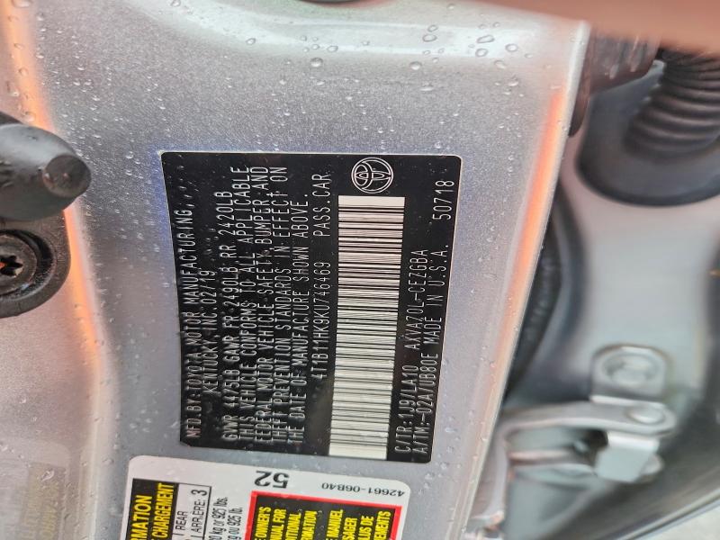 61563866 :رقم المزاد ، 4T1B11HK9KU746469 vin ، 2019 Toyota Camry مزاد بيع