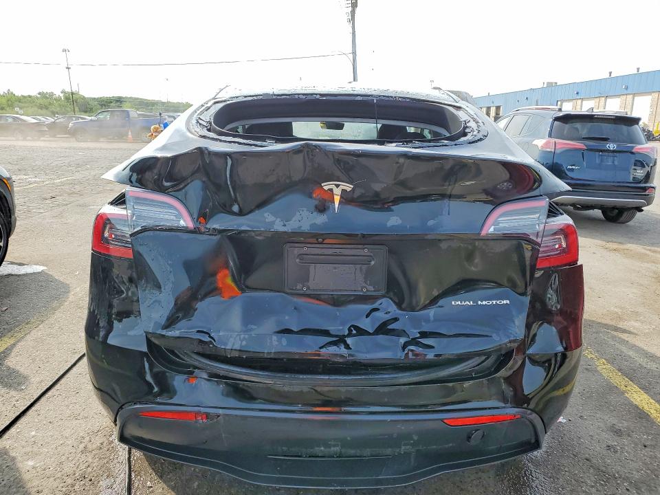 2023 Tesla Model Y მანქანა იყიდება აუქციონზე, vin: 7SAYGDEE3PF663300, აუქციონის ნომერი: 62420166