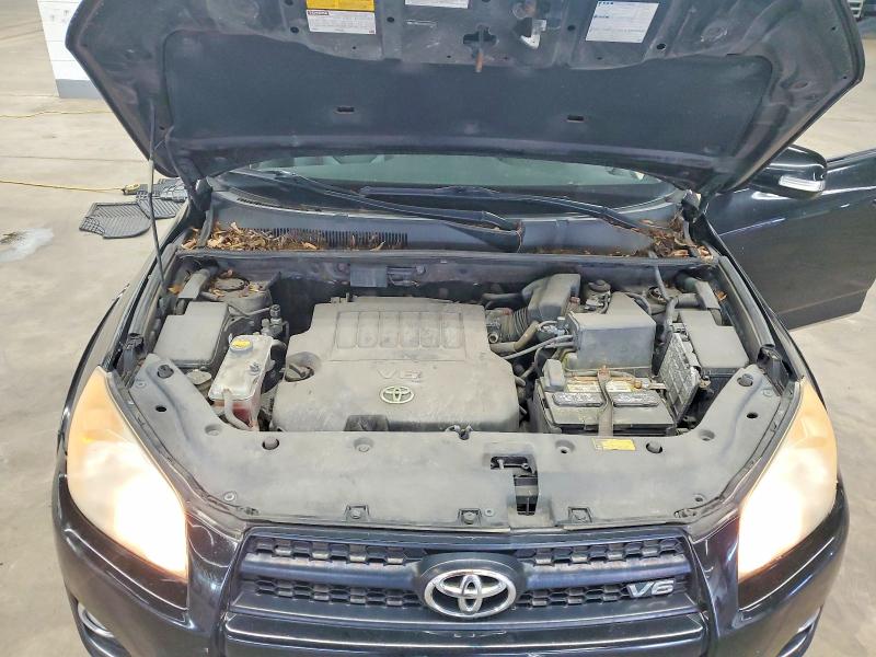 59949976 :رقم المزاد ، JTMRK4DV3B5099269 vin ، 2011 Toyota Rav4 مزاد بيع
