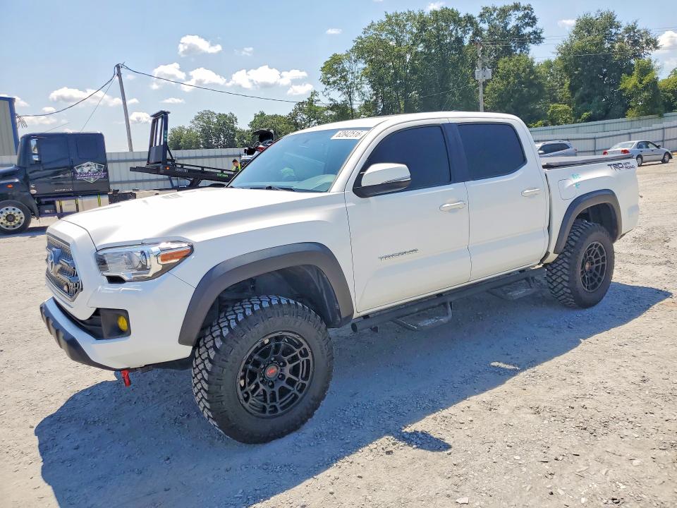 Aukcja sprzedaży 2017 Toyota Tacoma, vin: 5TFAZ5CN3HX023788, numer aukcji: 62842516