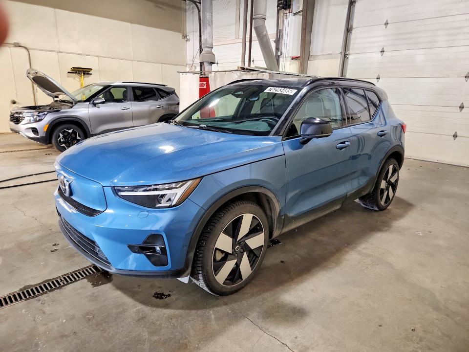 Aukcja sprzedaży 2023 Volvo Xc40, vin: YV4ED3UM0P2990071, numer aukcji: 76293485