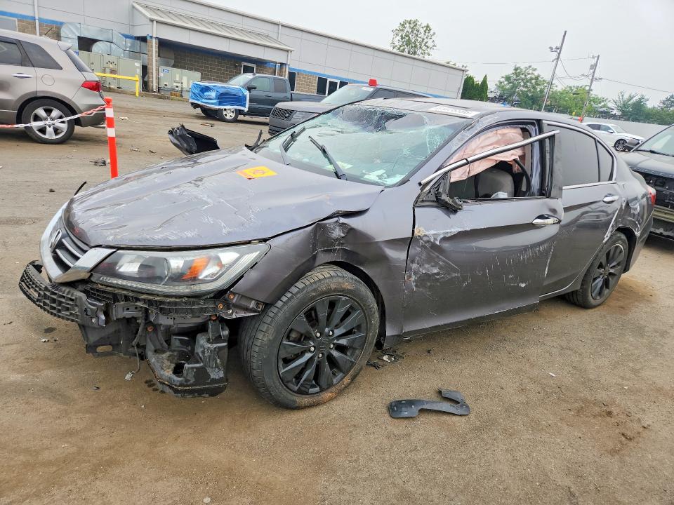 2013 Honda Accord მანქანა იყიდება აუქციონზე, vin: 1HGCR2F73DA087638, აუქციონის ნომერი: 61676596