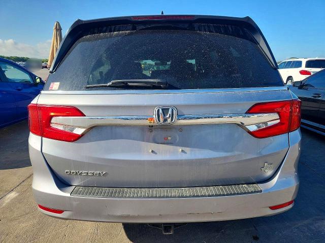 59277546 :رقم المزاد ، 5FNRL6H79JB003792 vin ، 2018 Honda Odyssey مزاد بيع