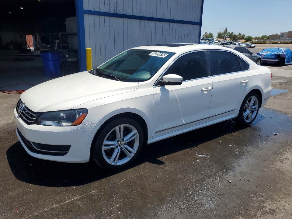 Продажа на аукционе авто 2013 Volkswagen Passat, vin: 1VWCN7A31DC106300, номер лота: 62301316