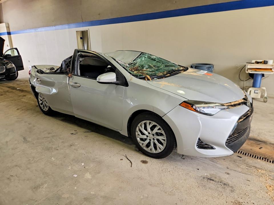 Продажа на аукционе авто 2017 Toyota Corolla, vin: 5YFBURHE7HP636711, номер лота: 60330576