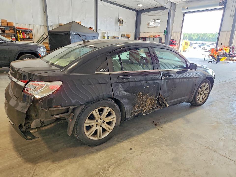 Продаж на аукціоні авто 2012 Chrysler 200, vin: 1C3CCBBG1CN122176, номер лоту: 60561076