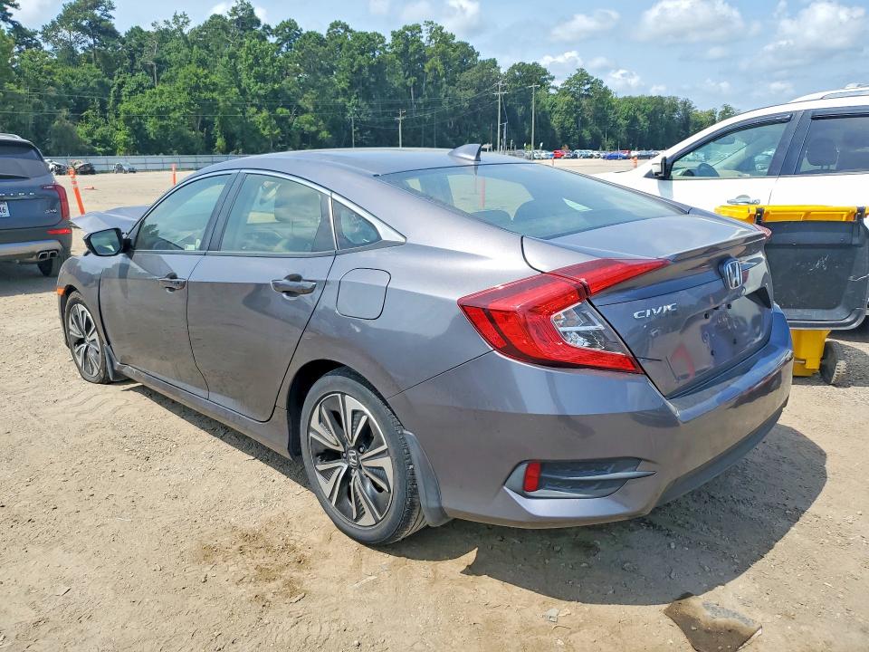 Продажа на аукционе авто 2018 Honda Civic, vin: JHMFC1F71JX026447, номер лота: 62680206