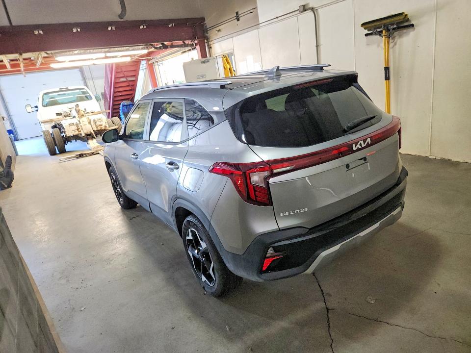 Продажа на аукционе авто 2026 Kia Seltos, vin: KNDEUCAA1T7872248, номер лота: 56746136