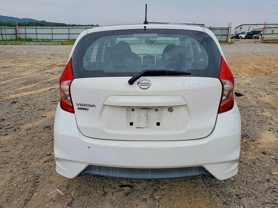 62844626 :رقم المزاد ، 3N1CE2CP9JL351922 vin ، 2018 Nissan Versa Note مزاد بيع
