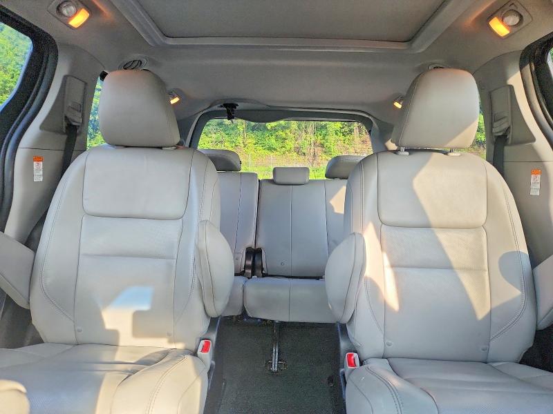 Aukcja sprzedaży 2015 Toyota Sienna, vin: 5TDDK3DC3FS106899, numer aukcji: 60388196