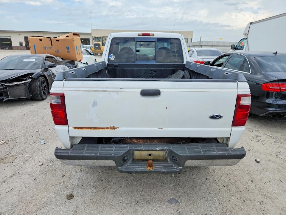 61867106 :رقم المزاد ، 1FTZR15E41TA08884 vin ، 2001 Ford Ranger مزاد بيع