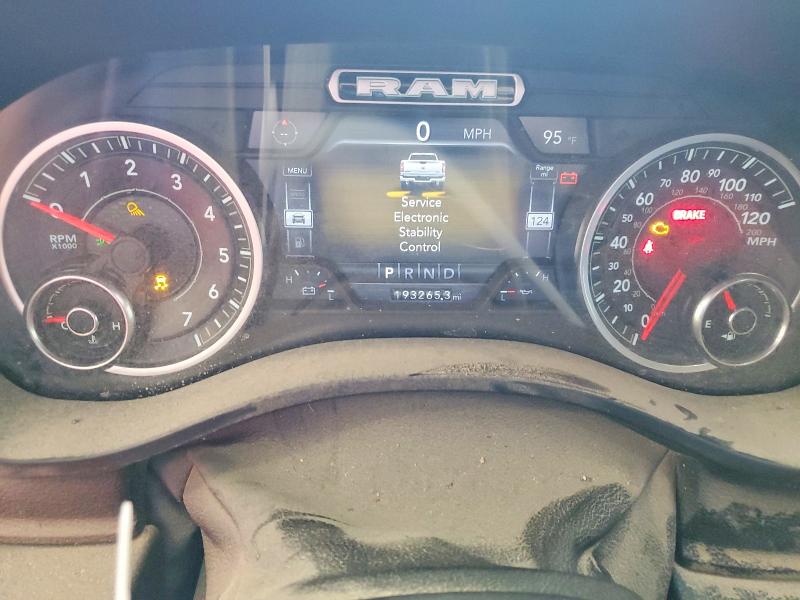 61564926 :رقم المزاد ، 1C6SRFJT3KN740827 vin ، 2019 Ram 1500 مزاد بيع