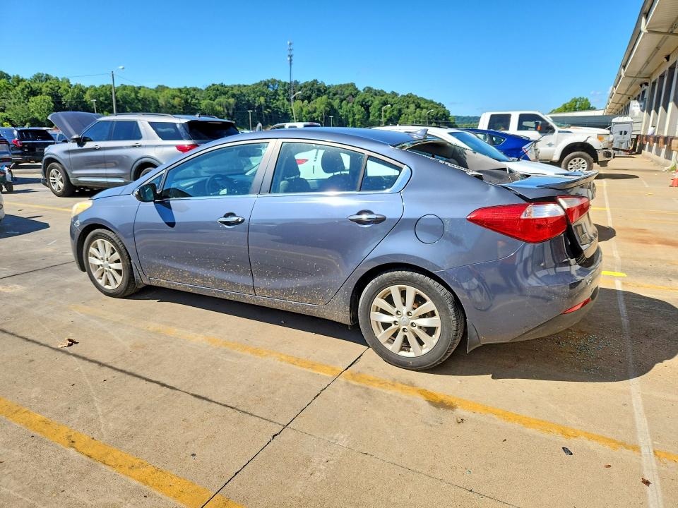 60948856 :رقم المزاد ، KNAFX4A89E5105385 vin ، 2014 Kia Forte مزاد بيع