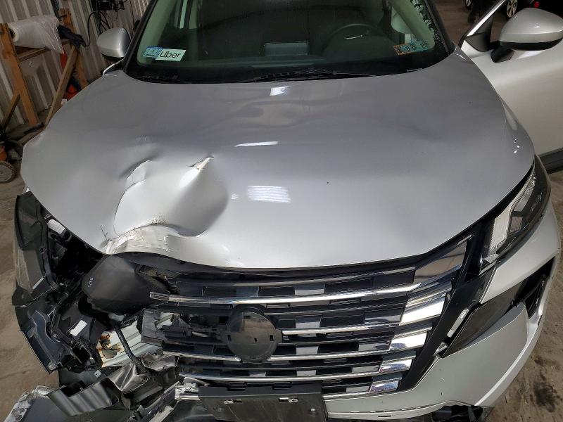 61582736 :رقم المزاد ، 5N1BT3BB7SC841326 vin ، 2025 Nissan Rogue مزاد بيع