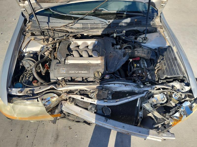 2002 Honda Accord მანქანა იყიდება აუქციონზე, vin: 1HGCG16552A055768, აუქციონის ნომერი: 60446786