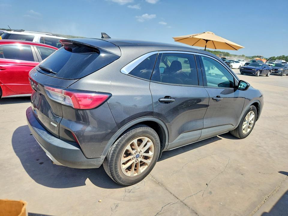 61973826 :رقم المزاد ، 1FMCU0G67LUB92960 vin ، 2020 Ford Escape مزاد بيع