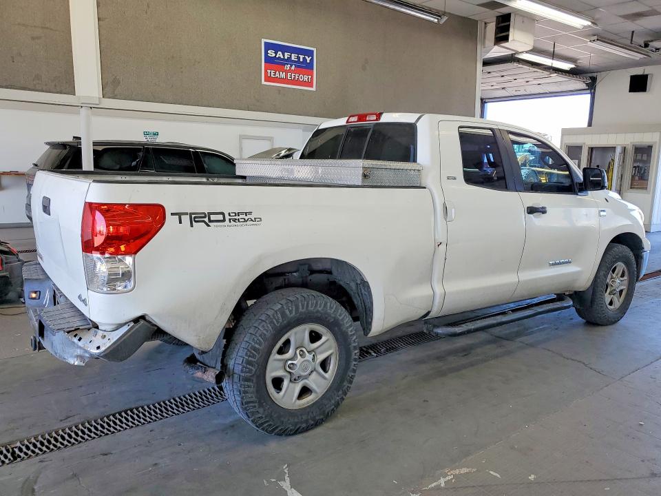 Продажа на аукционе авто 2007 Toyota Tundra, vin: 5TBBT54147S452629, номер лота: 60177726