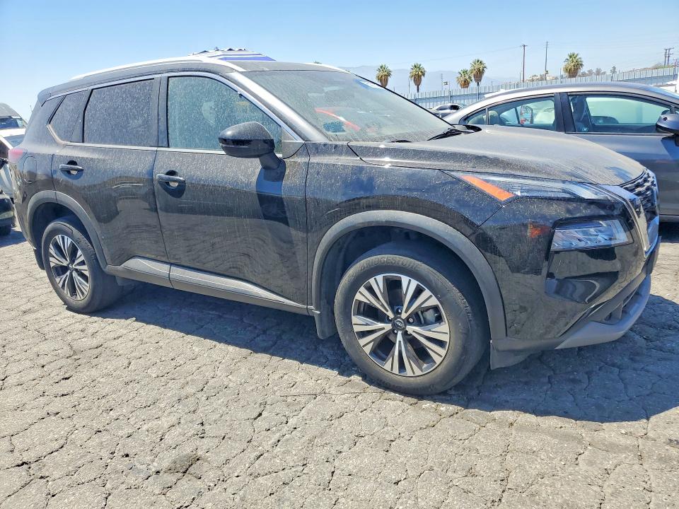 63379756 :رقم المزاد ، JN8BT3BA4NW043837 vin ، 2022 Nissan Rogue مزاد بيع
