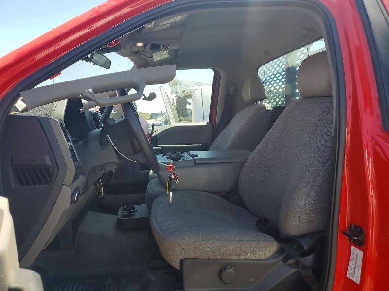 62991756 :رقم المزاد ، 1FDUF5GT6NEE40193 vin ، 2022 Ford F550 مزاد بيع