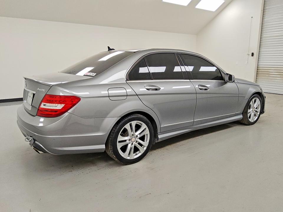 Продаж на аукціоні авто 2014 Mercedes-benz C, vin: WDDGF8AB4EA892594, номер лоту: 62253096