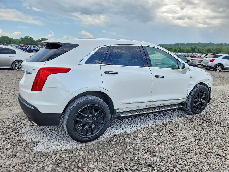61853586 :رقم المزاد ، 1GYKNFRS0JZ158766 vin ، 2018 Cadillac Xt5 مزاد بيع