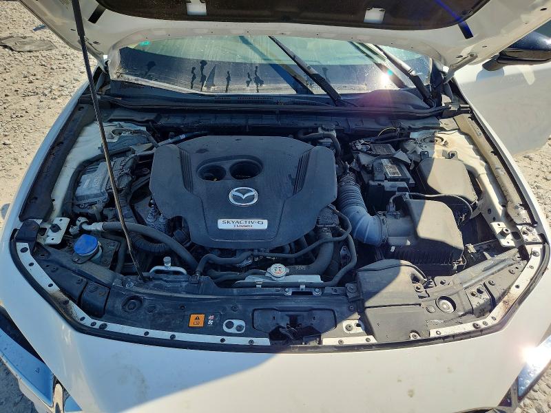 60769626 :رقم المزاد ، JM1BPBEY5M1316668 vin ، 2021 Mazda 3 مزاد بيع