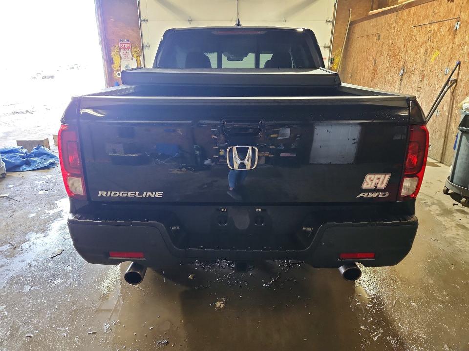 Продажа на аукционе авто 2022 Honda Ridgeline, vin: 5FPYK3F82NB016325, номер лота: 63290216