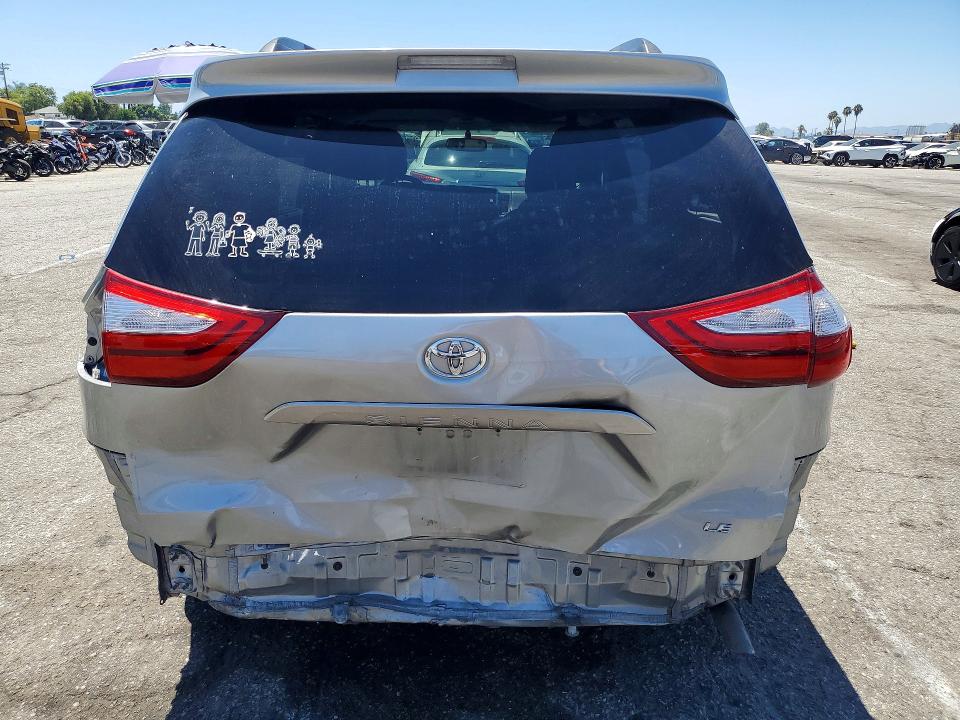 2017 Toyota Sienna მანქანა იყიდება აუქციონზე, vin: 5TDKZ3DC4HS836245, აუქციონის ნომერი: 61557026