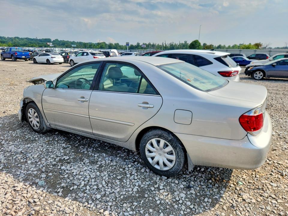 2006 Toyota Camry მანქანა იყიდება აუქციონზე, vin: 4T1BE32K26U156449, აუქციონის ნომერი: 60015426