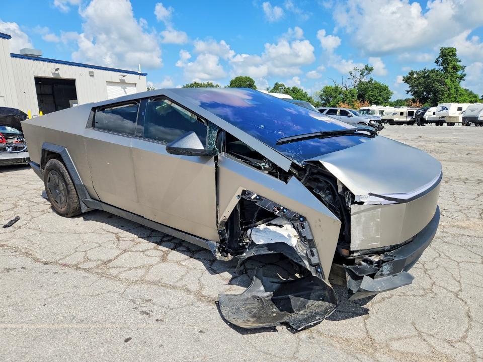 Aukcja sprzedaży 2025 Tesla Cybertruck, vin: 7G2CEHEEXSA062120, numer aukcji: 60801126