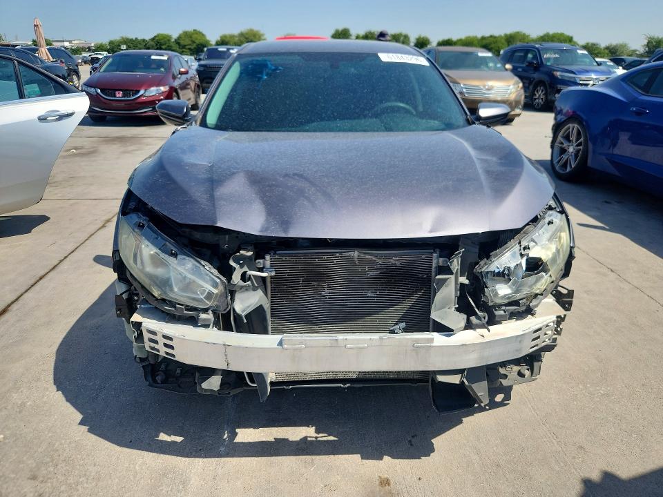 2018 Honda Civic მანქანა იყიდება აუქციონზე, vin: 2HGFC2F50JH560650, აუქციონის ნომერი: 61843296