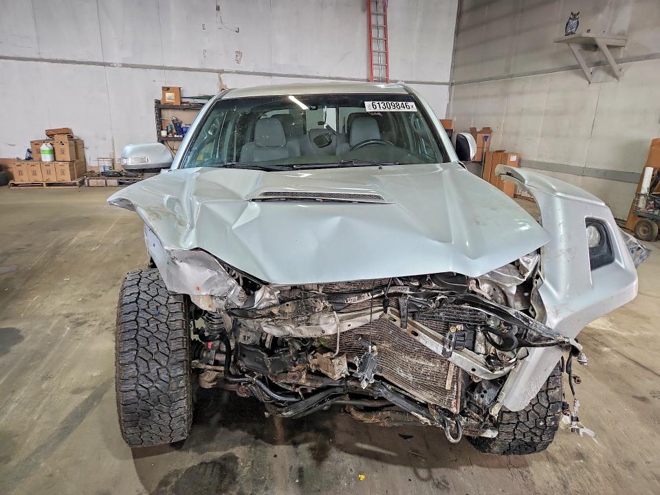 Продажа на аукционе авто 2012 Toyota Tacoma, vin: 5TFMU4FNXCX006027, номер лота: 61309846