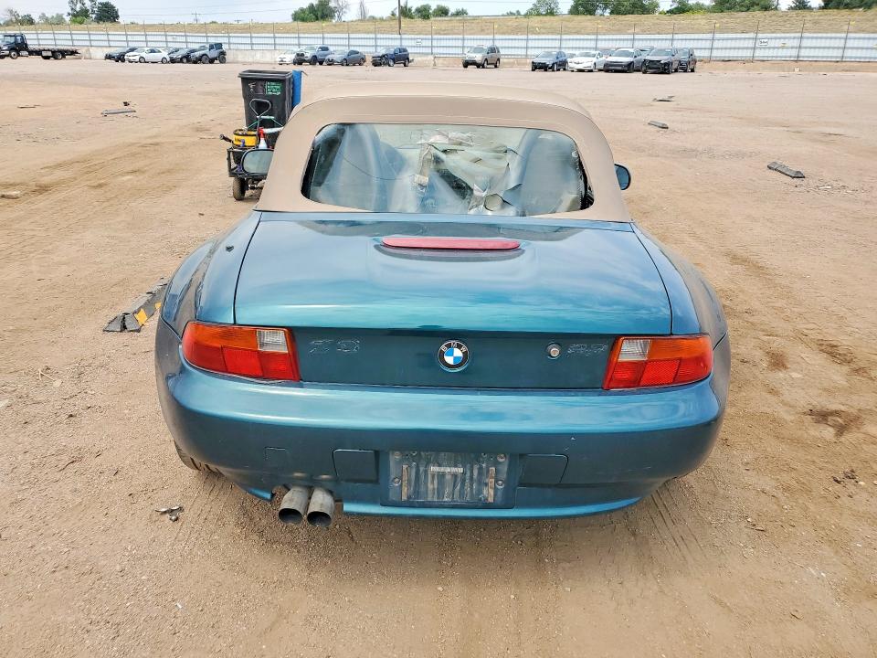 60233816 :رقم المزاد ، 4USCH9339XLF81472 vin ، 1999 Bmw Z3 مزاد بيع