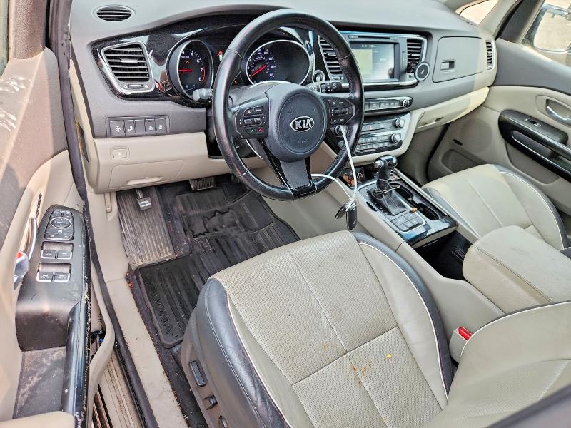 Продажа на аукционе авто 2015 Kia Sedona, vin: KNDMC5C14F6018999, номер лота: 61864236